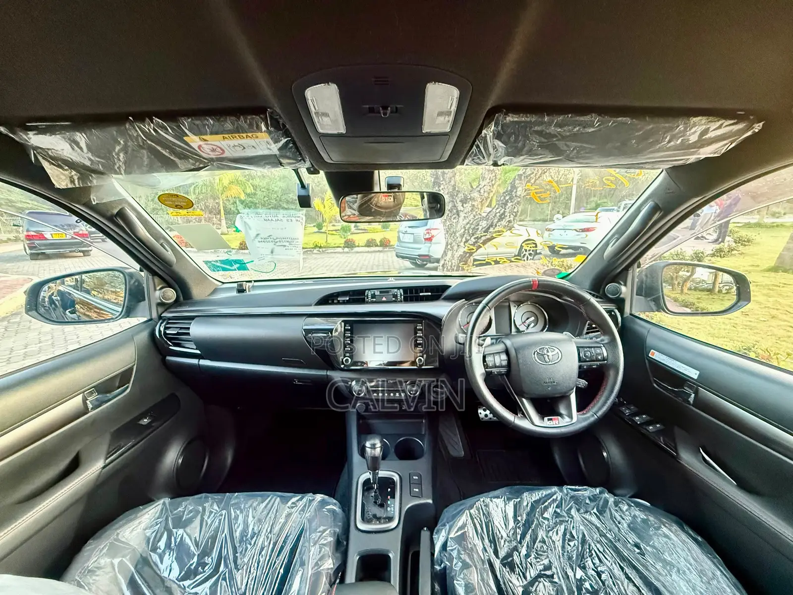 Toyota Hilux 2022 Black
