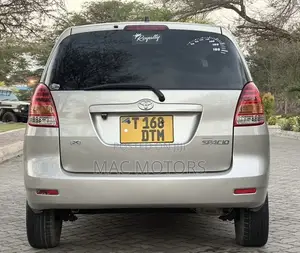 Toyota Corolla Spacio 2003 Silver