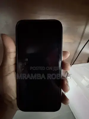 Apple iPhone 16 128 GB Black