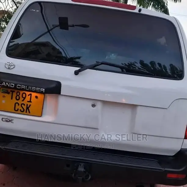 Toyota Land Cruiser 2003 White