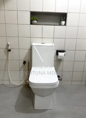Room in Kinondoni