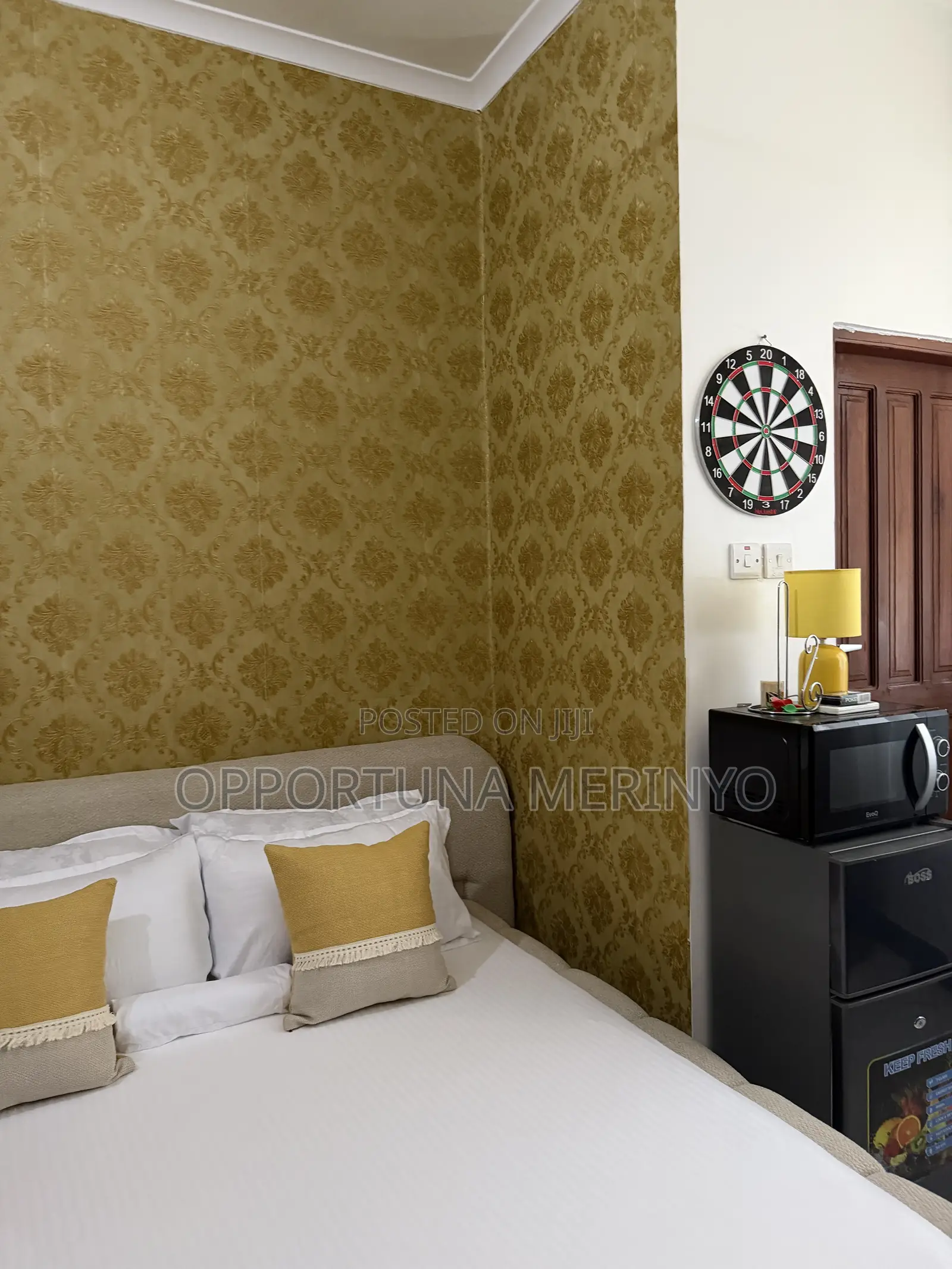 Room in Kinondoni
