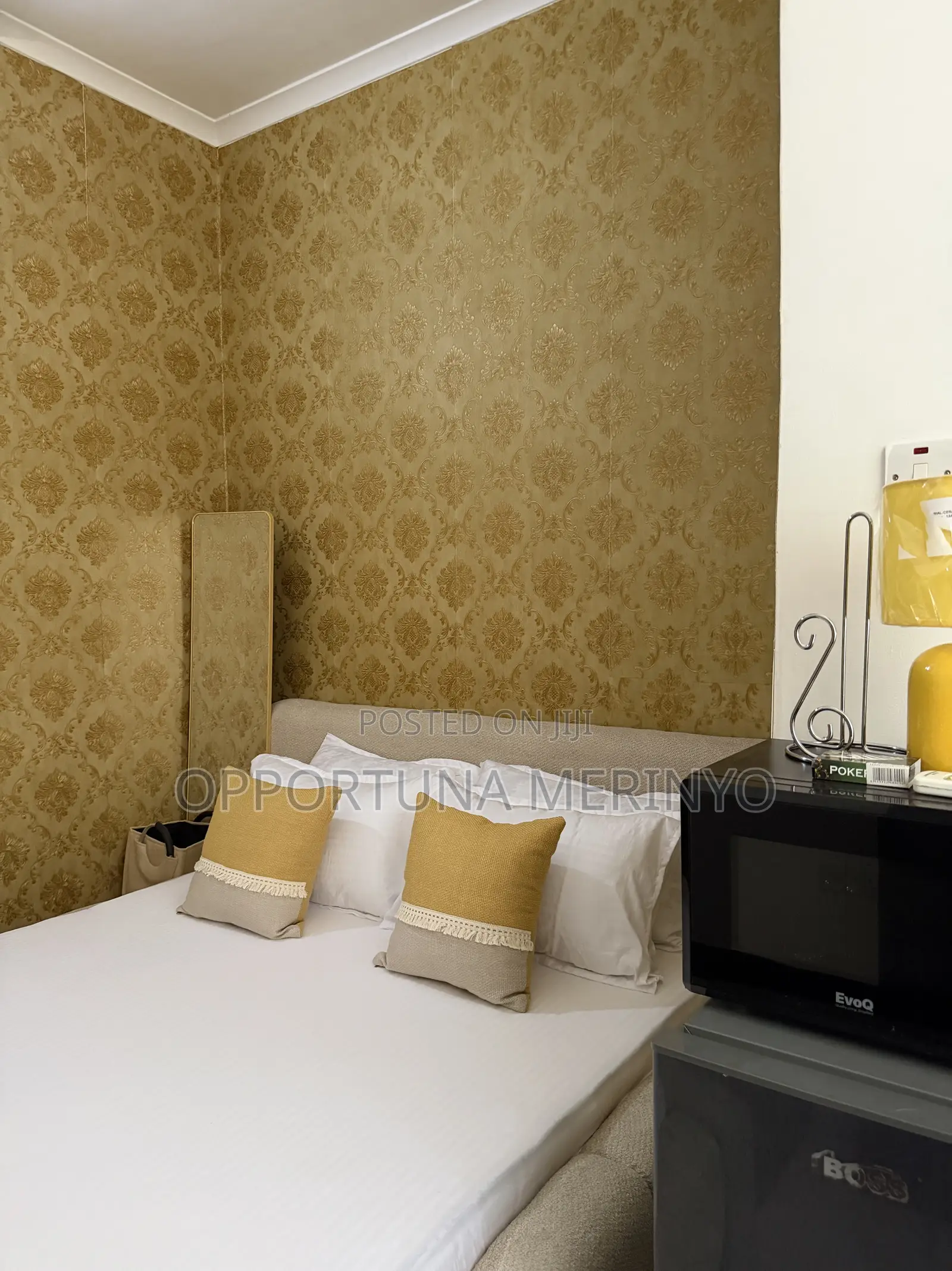 Room in Kinondoni