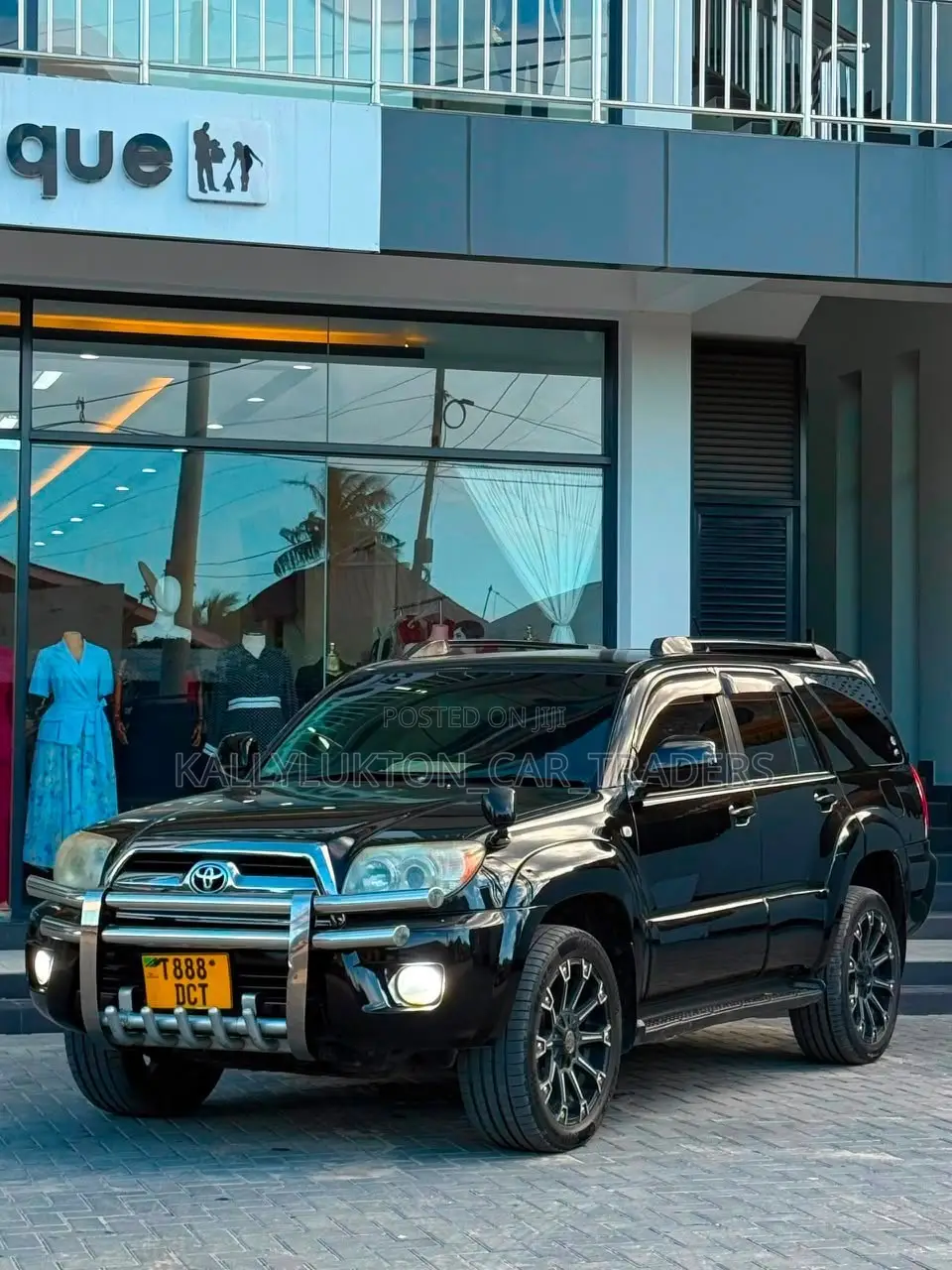 Toyota Hilux Surf 2004 Black
