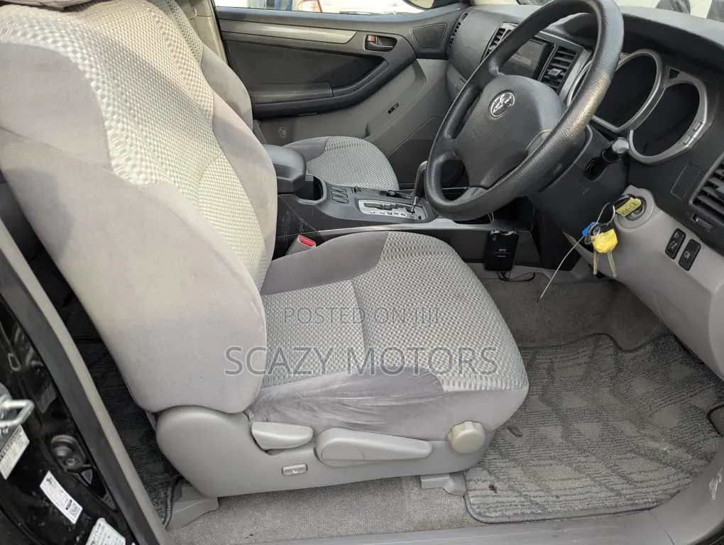 Toyota Hilux Surf 2007 Black