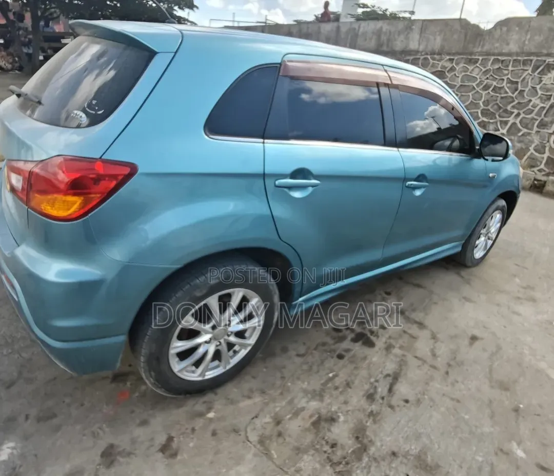 Mitsubishi RVR 2.0 2012 Blue