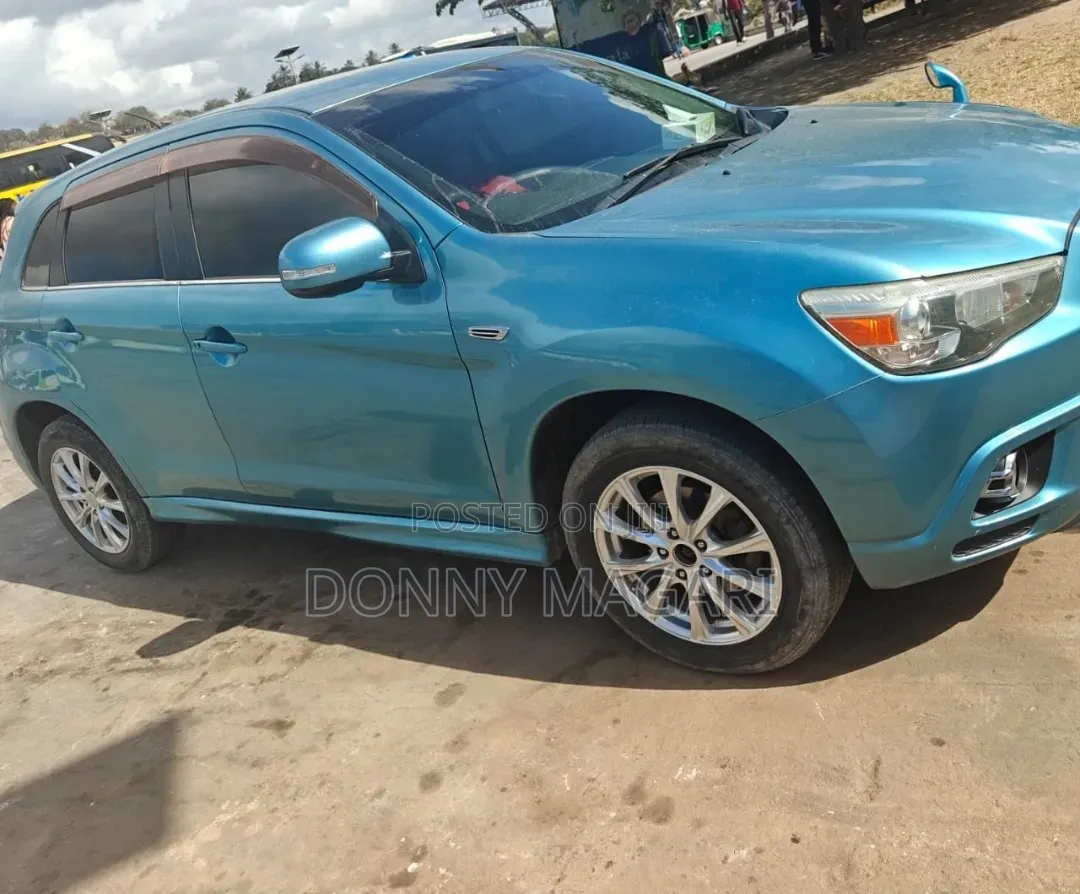 Mitsubishi RVR 2.0 2012 Blue