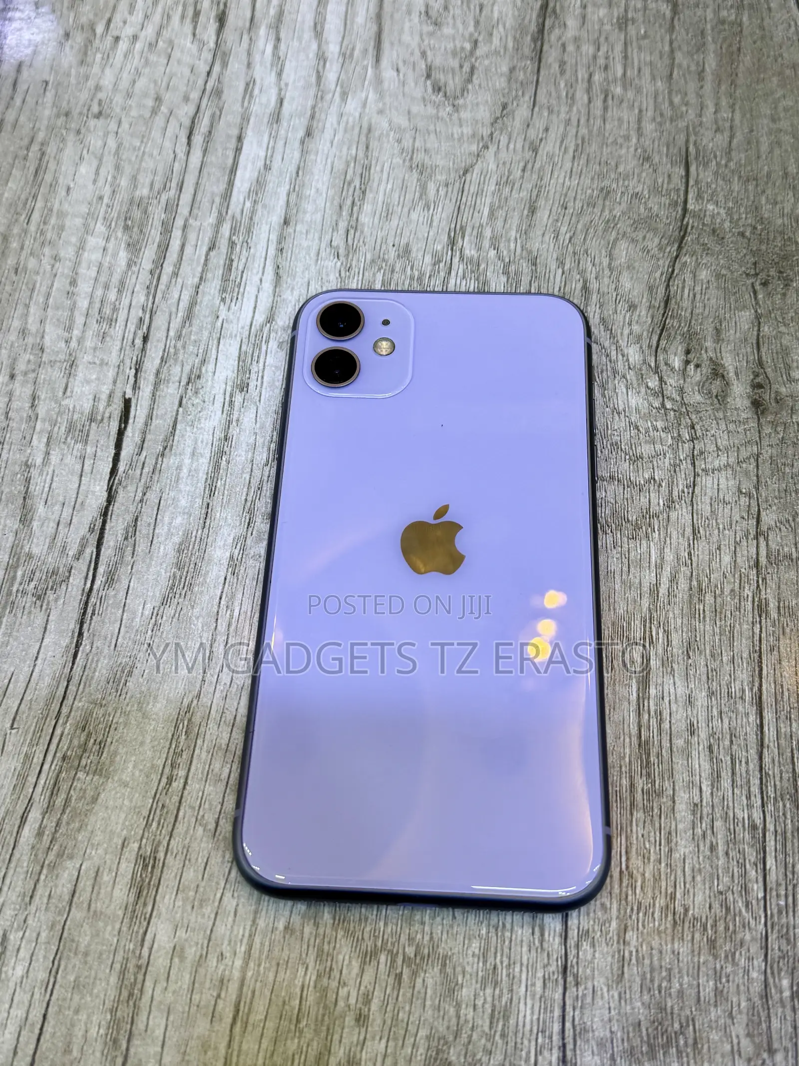 Apple iPhone 11 64 GB Purple