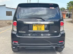 Toyota Corolla Rumion 2010 Black