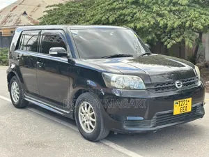 Toyota Corolla Rumion 2010 Black