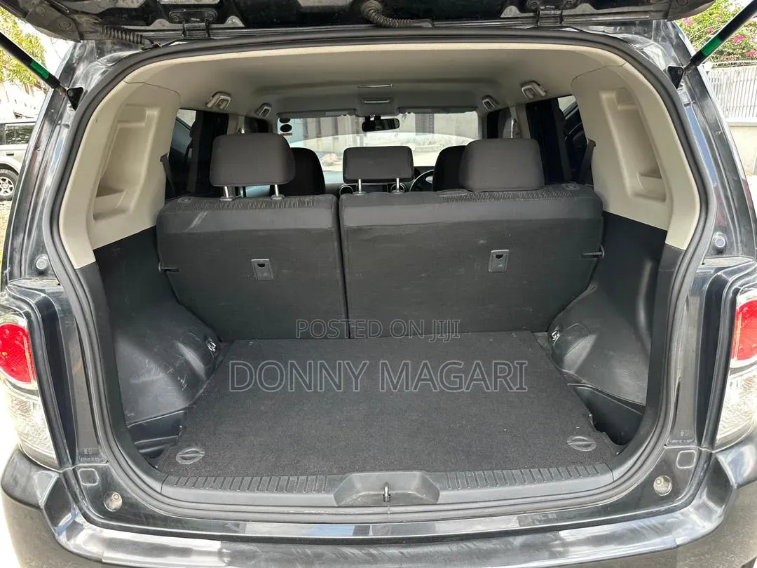 Toyota Corolla Rumion 2010 Black
