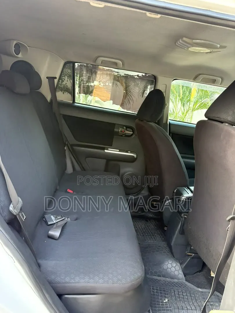 Toyota Corolla Rumion 2008 White
