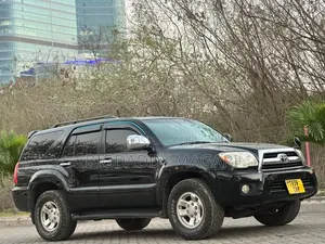 Toyota Hilux Surf 2005 Black