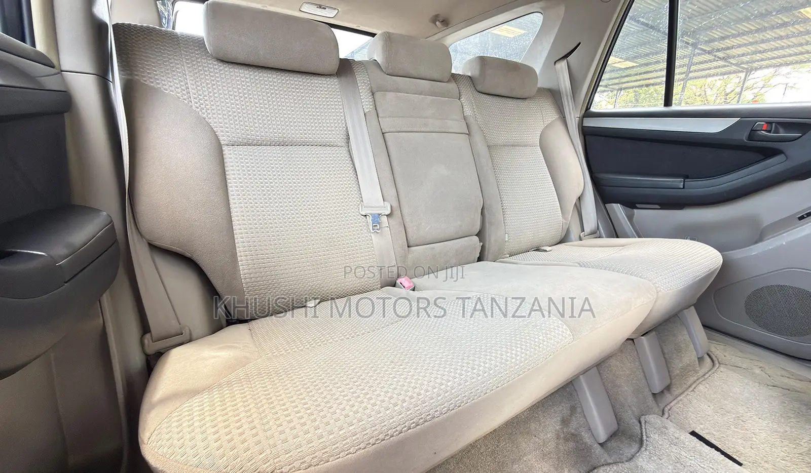 Toyota Hilux Surf 2003 White
