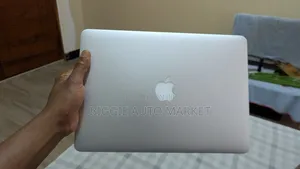 Laptop Apple MacBook Air 2017 8GB Intel Core i7 SSD 500GB