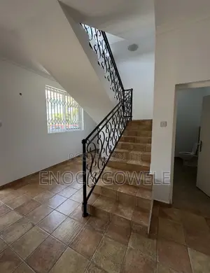 4bdrm Villa in Oysterbay for rent