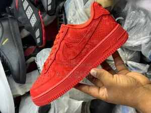 Men's Sneakers Nike Red Color