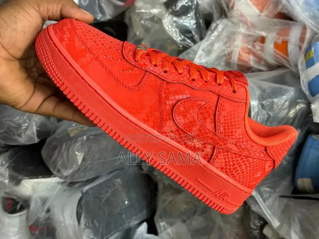 Men's Sneakers Nike Red Color