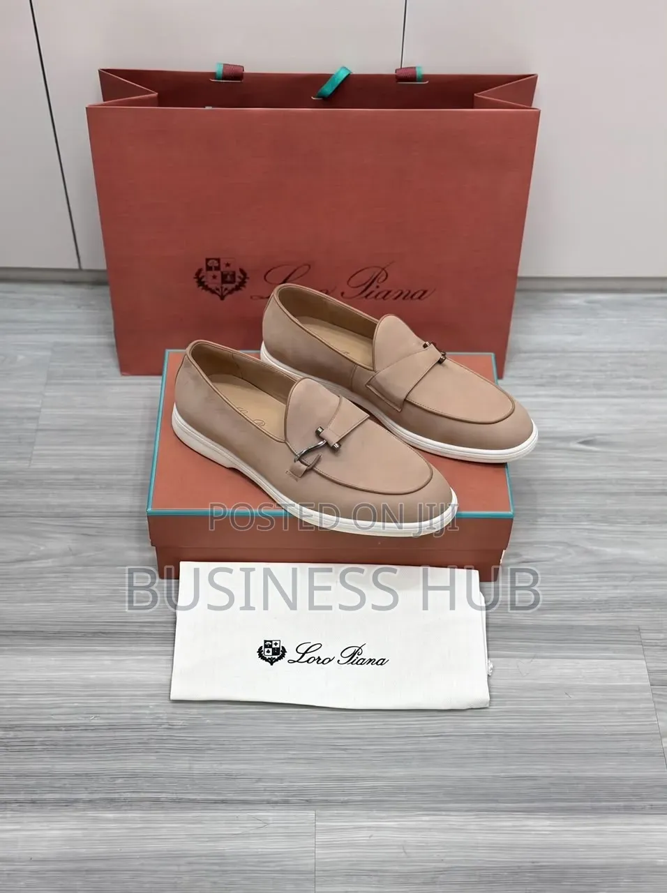 Brand Lora Piana Quality