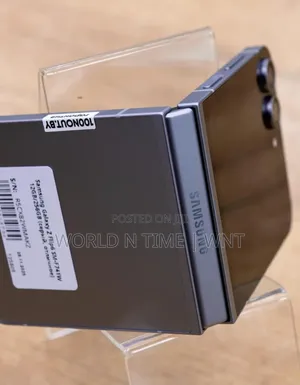 New Samsung Galaxy Z Flip6 256 GB