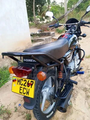 Bajaj Boxer 125 2025 Black