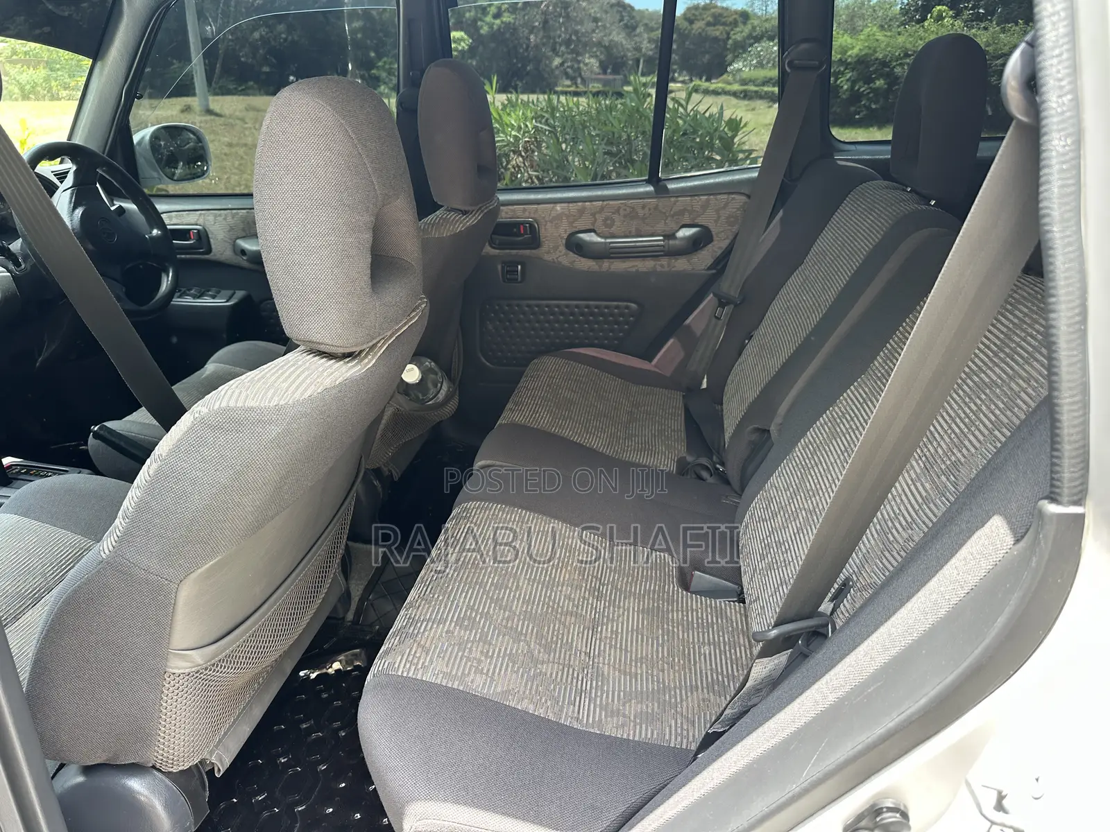 Toyota RAV4 Base 4x4 1999 White
