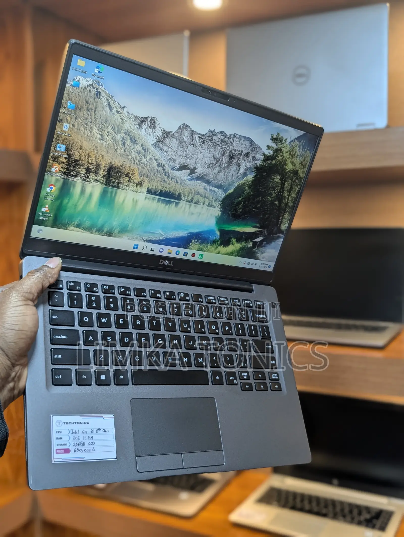 New Laptop Dell Latitude 7400 8GB Intel Core i5 SSD 256GB