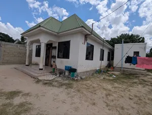 6bdrm House in Kichangani, Pugu for sale