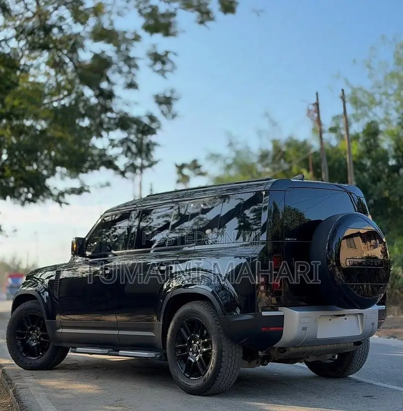 Land Rover Defender 2021 Black