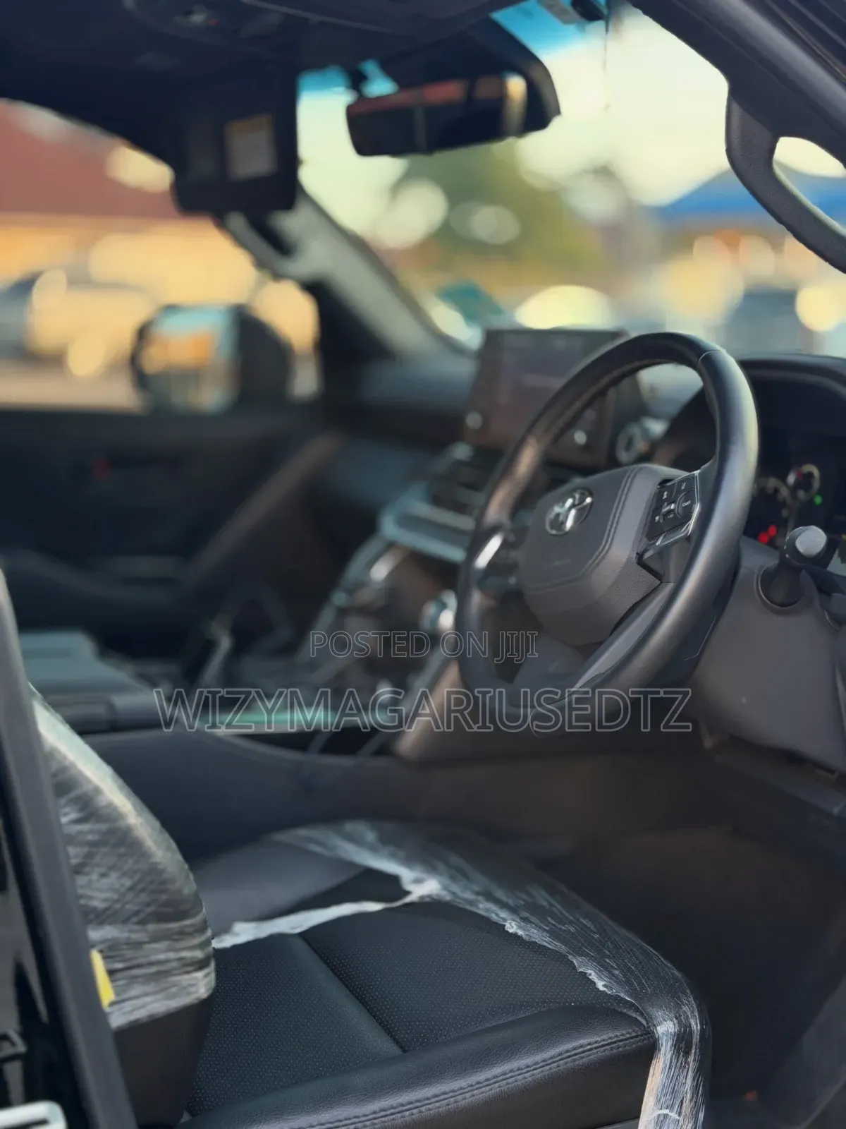 Toyota Land Cruiser LC300 2023 Black