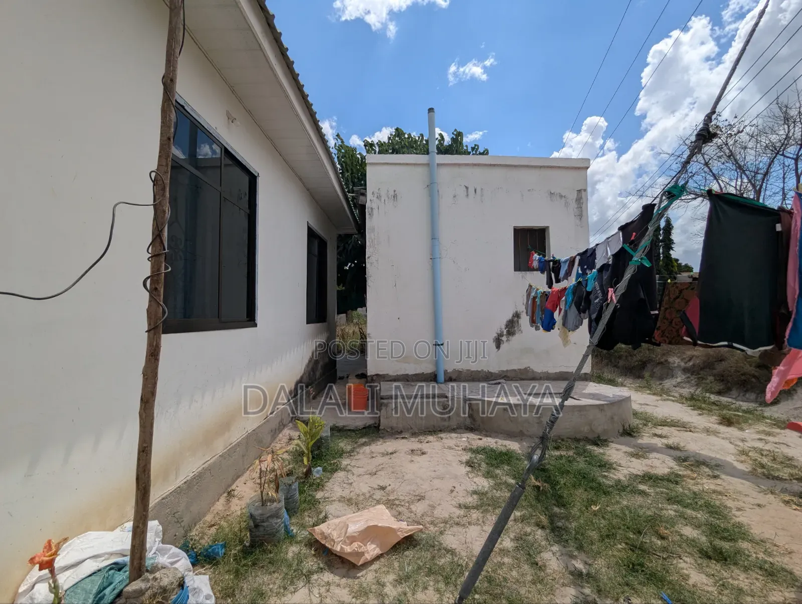 6bdrm House in Kichangani, Pugu for sale