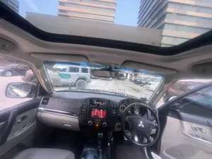 Mitsubishi Pajero 2009 Black