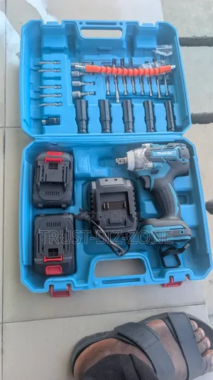Rechargeble Impach Wrench 2Battery