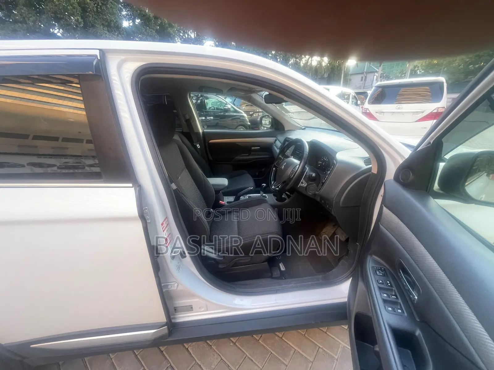Mitsubishi Outlander 2016 Pearl
