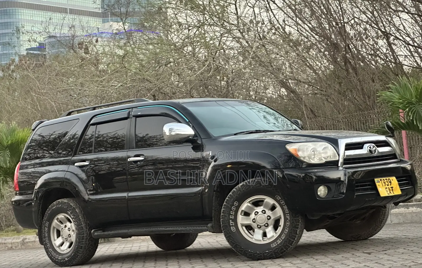 Toyota Hilux Surf 2.7 SSR 2005 Matt Black