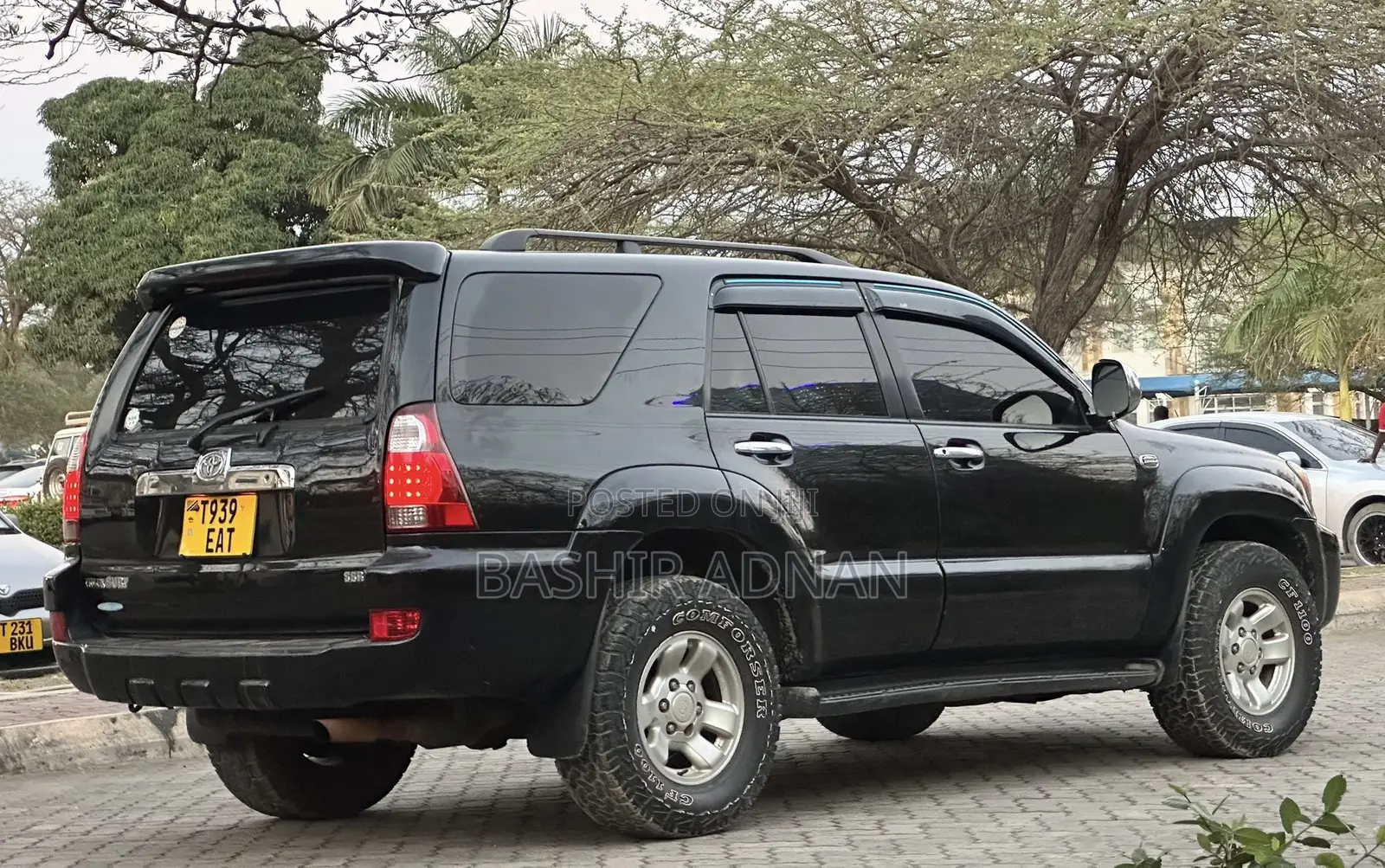 Toyota Hilux Surf 2.7 SSR 2005 Matt Black
