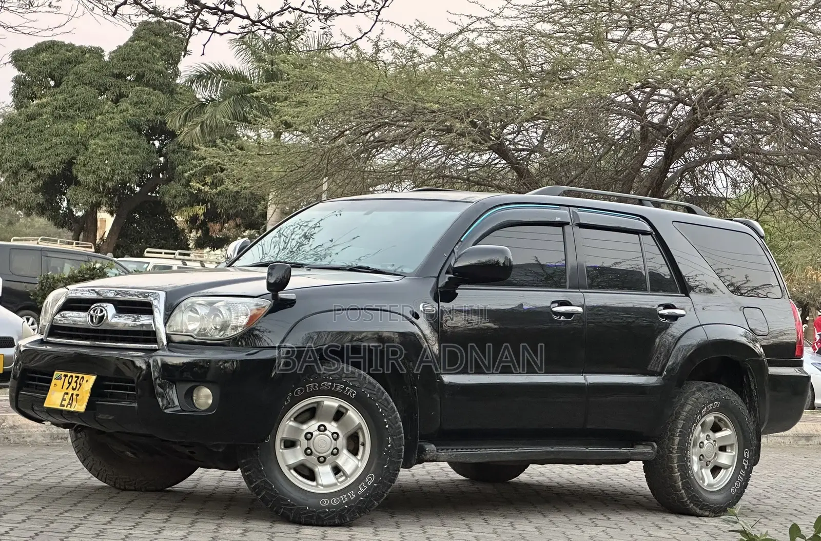 Toyota Hilux Surf 2.7 SSR 2005 Matt Black