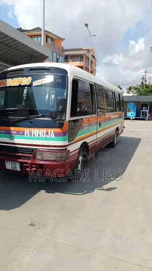 Toyota Coaster 2004 White
