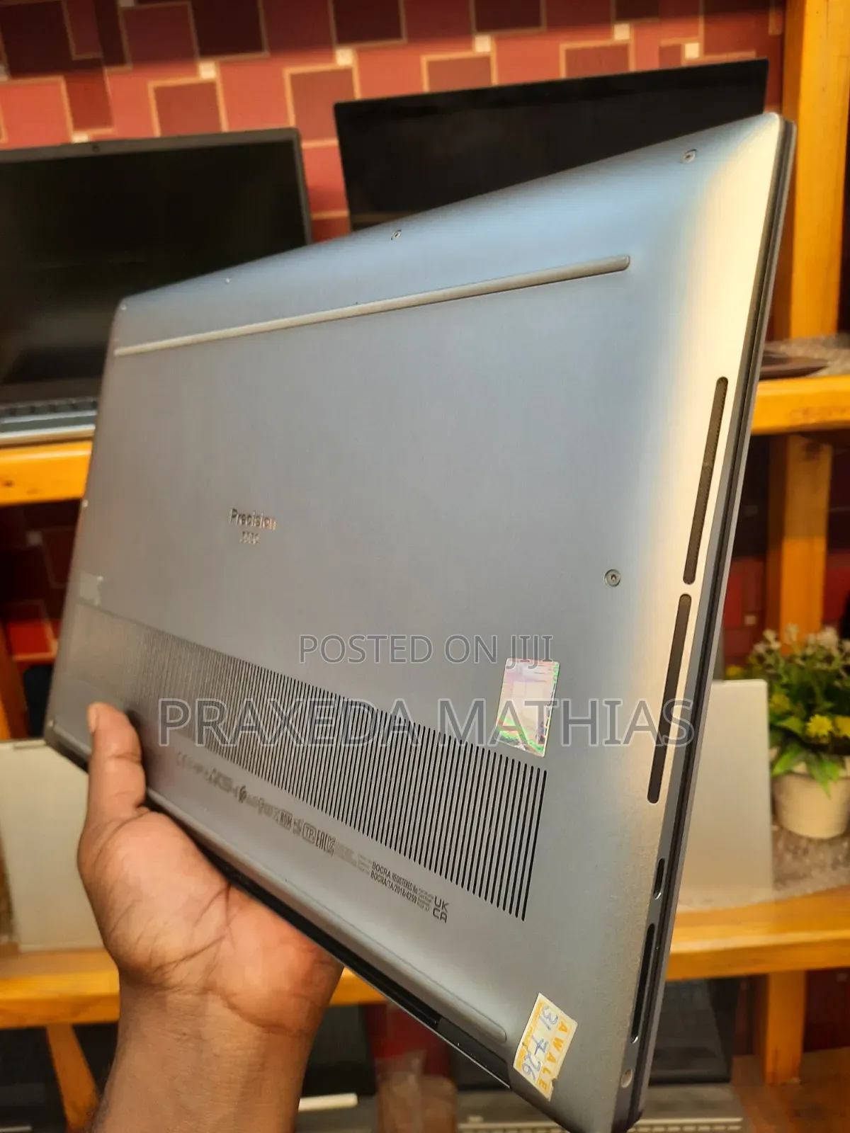 Laptop Dell Precision 5550 16GB Intel Core i7 SSD 512GB