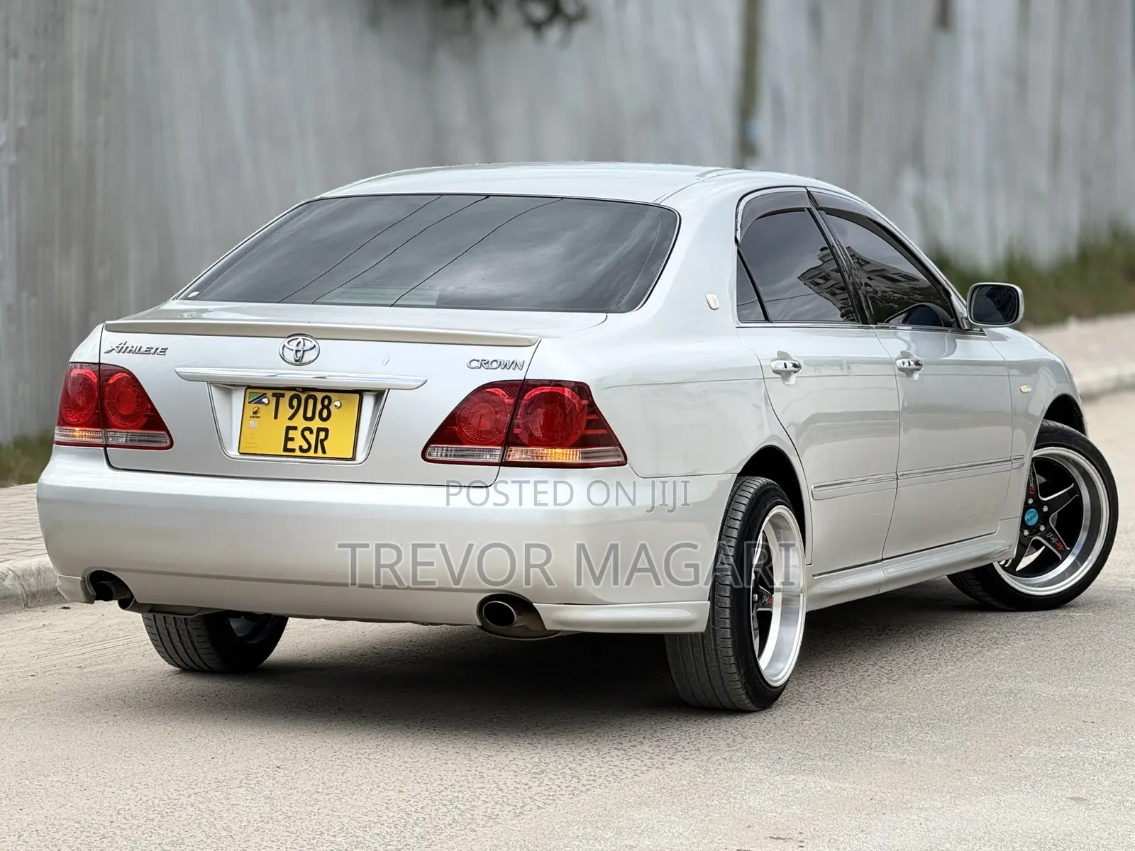 Toyota Crown Royale 2005 Silver