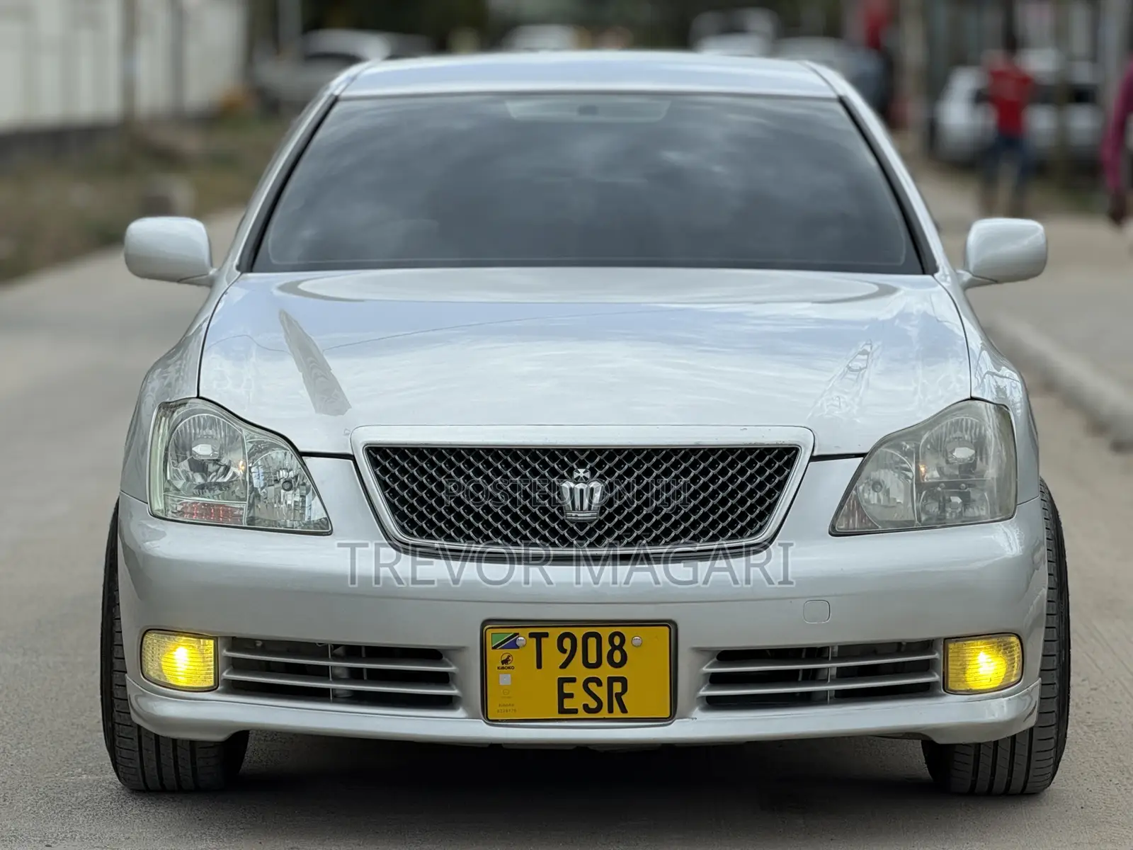 Toyota Crown Royale 2005 Silver