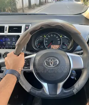 Toyota Ractis 2010 Blue