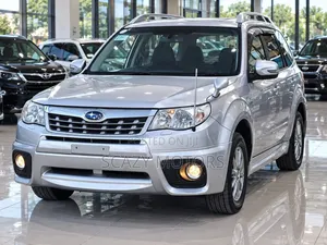 Subaru Forester 2011 Silver