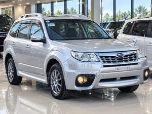Subaru Forester 2011 Silver