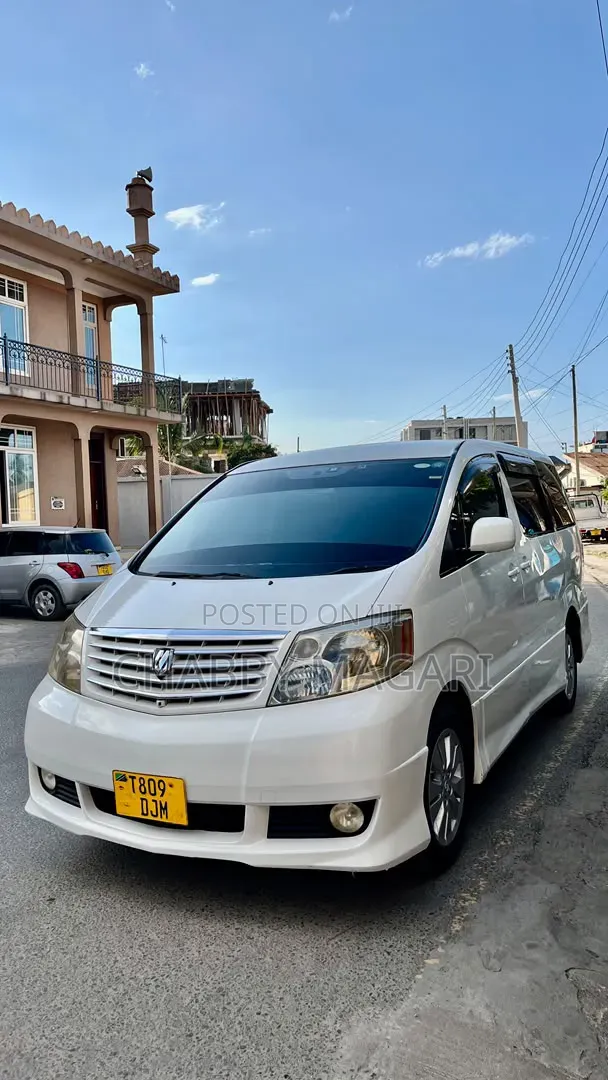 Toyota Alphard 2.4 Petrol FWD 2004 Pearl
