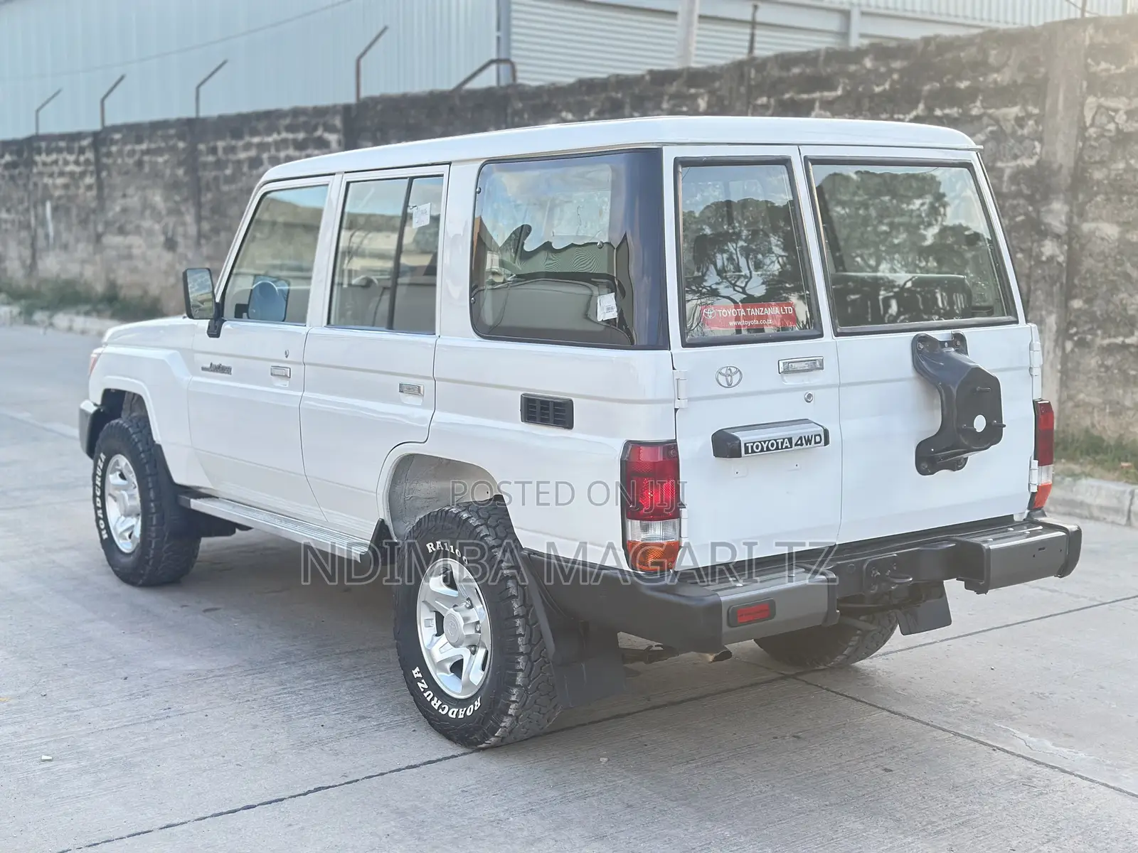 Toyota Land Cruiser 79 Series 2011 White