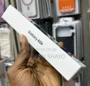 New Samsung Galaxy A06 64 GB Black
