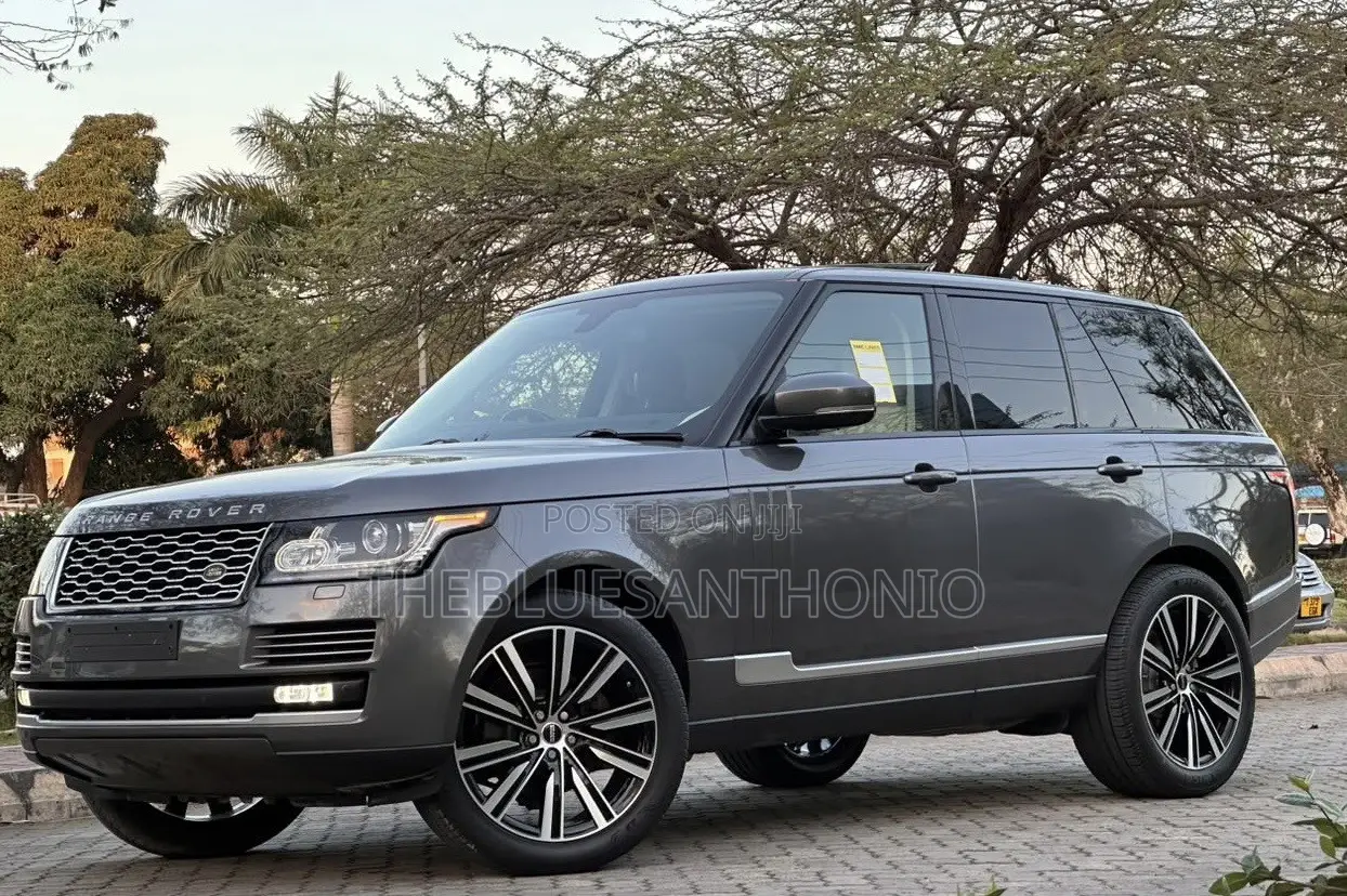 Land Rover Range Rover Vogue 2015 Gray