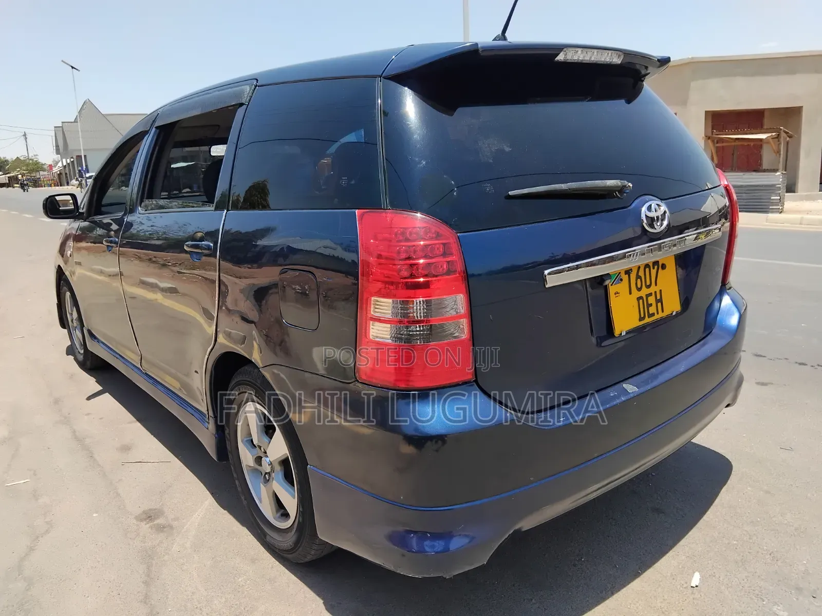 Toyota Wish 2005 Blue
