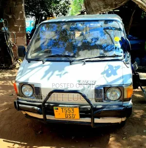 Toyota Lite-Ace 2003 White